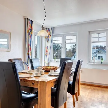 Strandnaehe! Grosse Schoene 3 - 100 Qm - Fuer 6 Personen!! *