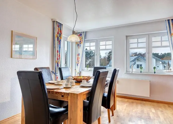 Strandnaehe! Grosse Schoene 3 - 100 Qm - Fuer 6 Personen!! *